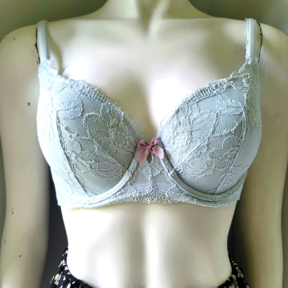 Victoria's Secret Lace Demi Bra 34D